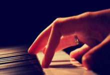 记者:奥尔莫将缺席5场比赛,目标是在欧冠1/4决.